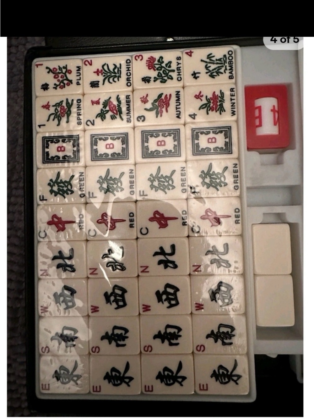 Traditional Chinese Mahjong Set in White with Green and Red Accents - Picture 2 of 7